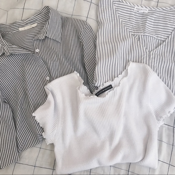 SPRING/ SUMMER MYSTERY BOX - Picture 2 of 6